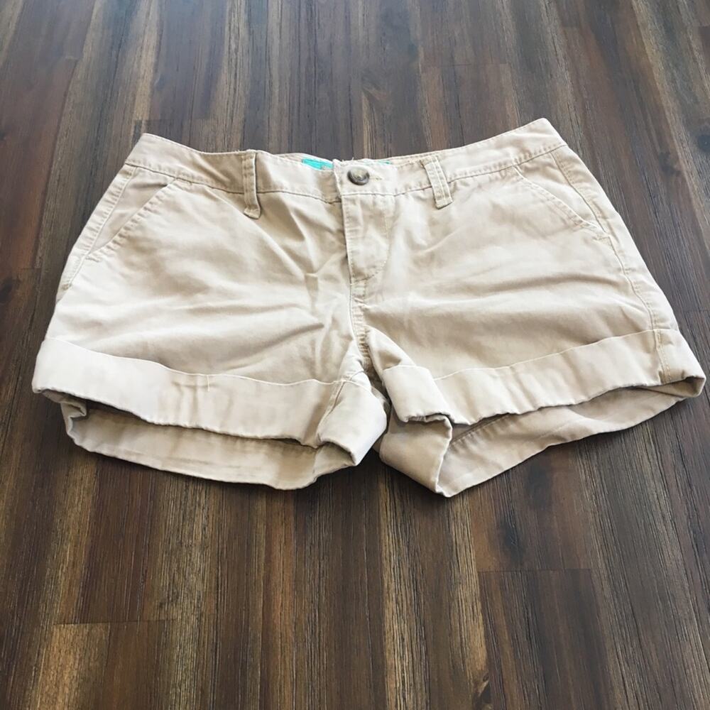 Old Navy Khaki Tan Shorts